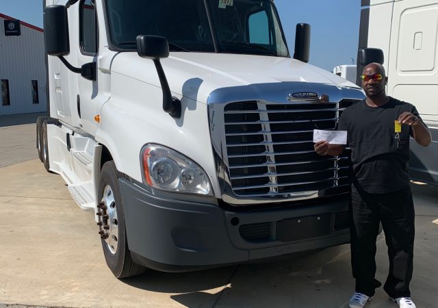 Port-NOLA-Clean-TRIP-Truck-Photo-Garry-Grimes