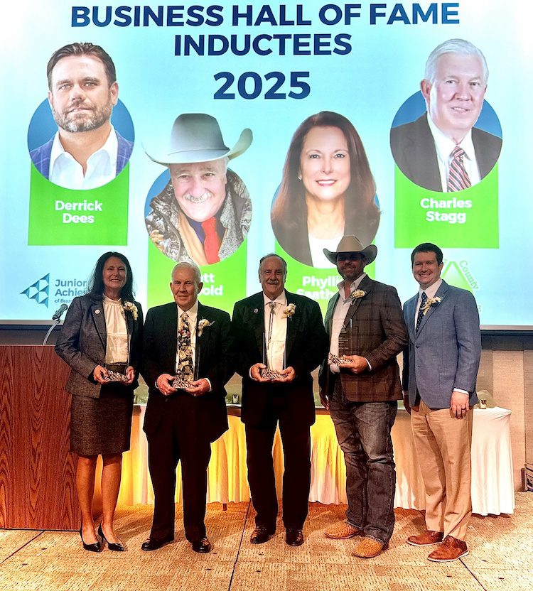 Port Freeport CEO Phyllis Saathoff Inducted into Hall of Fame