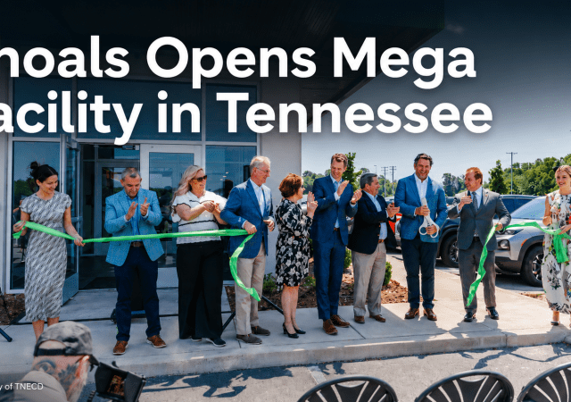 Ribbon-cutting ceremony at Shoals facility